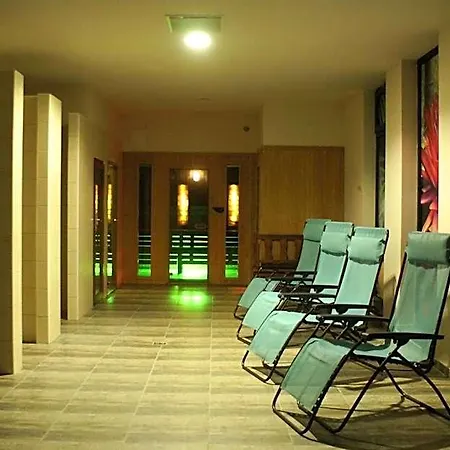 Fitromax Sportpanzio 4* Ajka