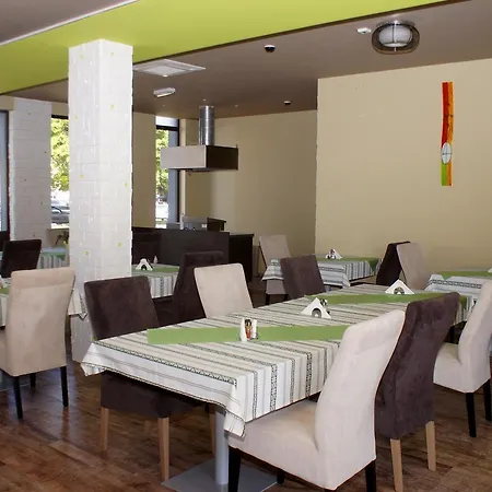 Fitromax Sportpanzio 4* Ajka
