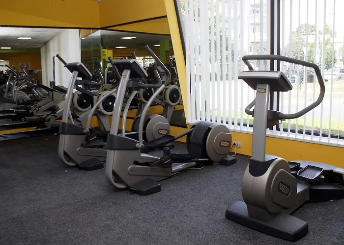 Fitromax Sportpanzio Frühstückspension Ajka