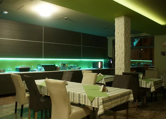 Fitromax Sportpanzio Frühstückspension 4*